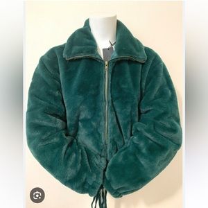 NWT Know One Cares X PINK Faux Fur Cropped Coat in Dark Green